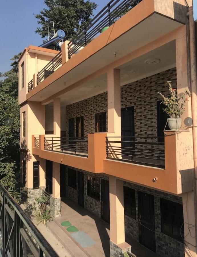 Karwaan Homestay Rishikesh Ngoại thất bức ảnh