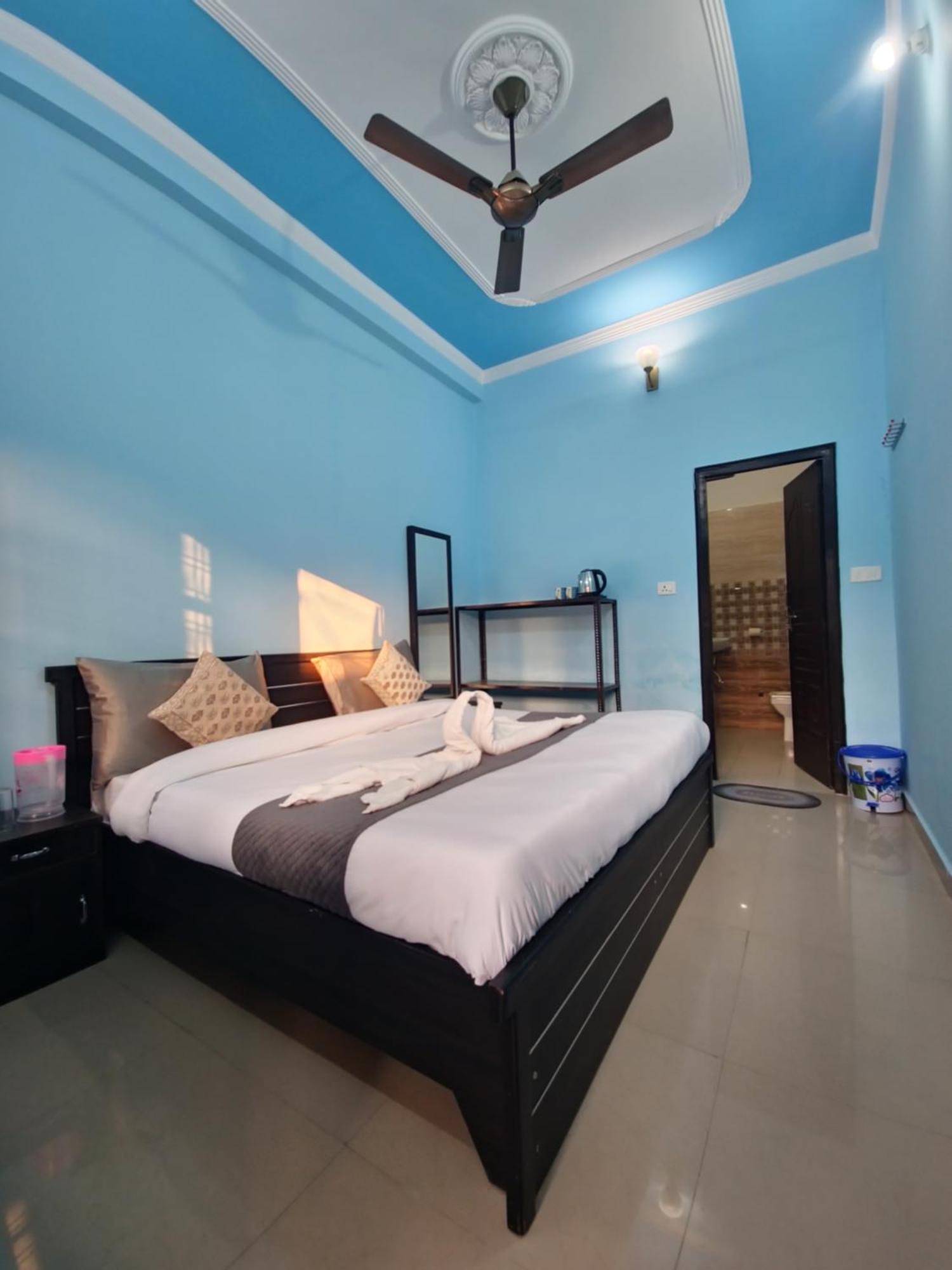 Karwaan Homestay Rishikesh Ngoại thất bức ảnh
