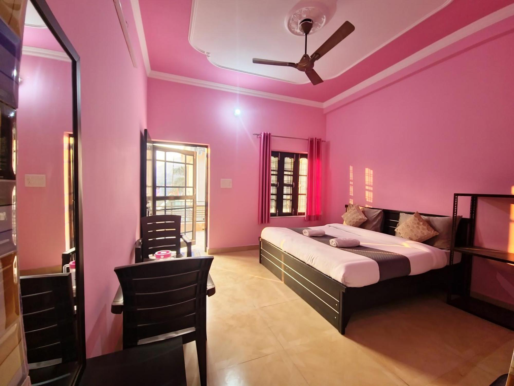 Karwaan Homestay Rishikesh Ngoại thất bức ảnh